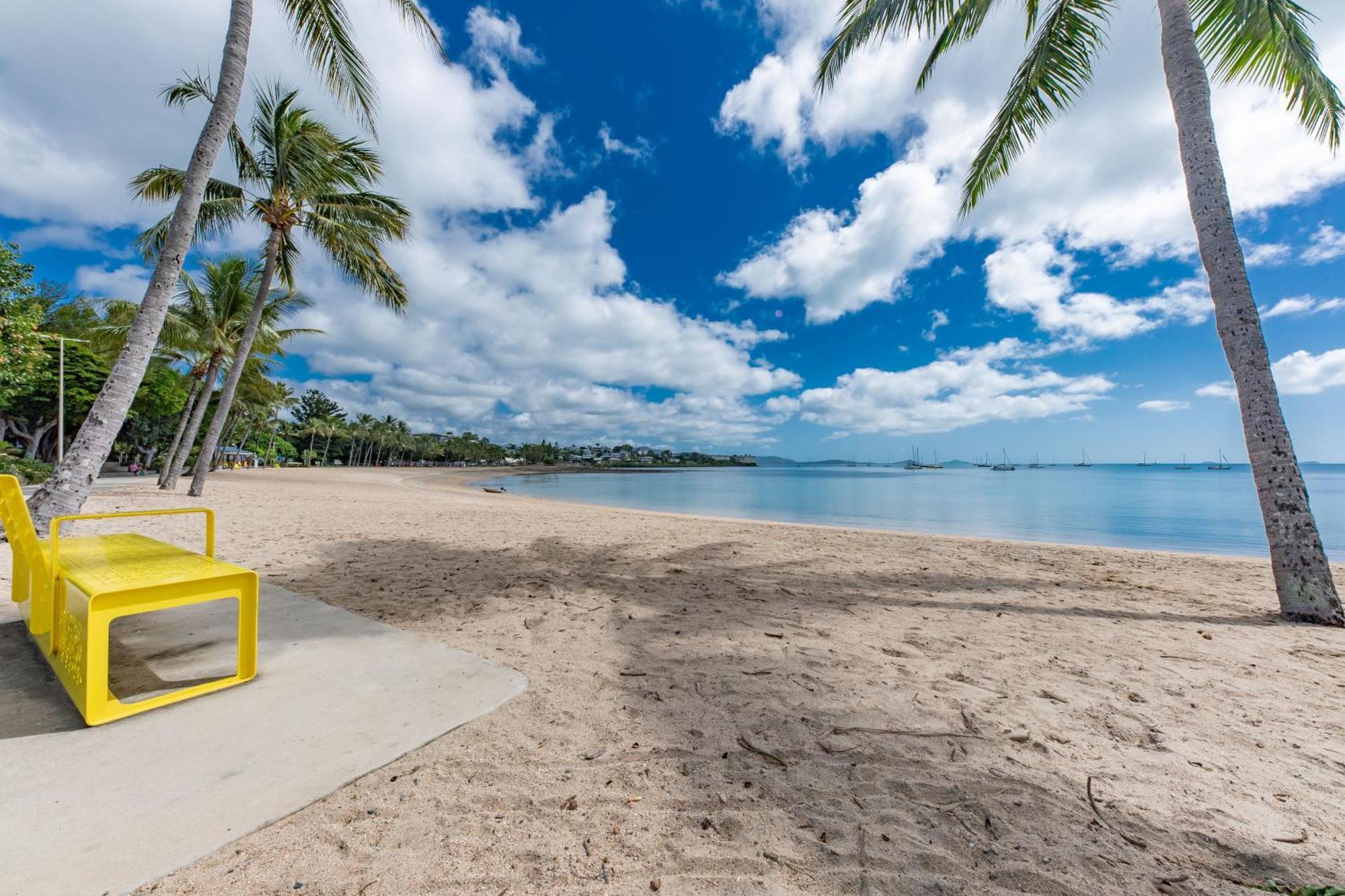 Spa Haven 17B Ocean View Airlie Beach Exterior photo