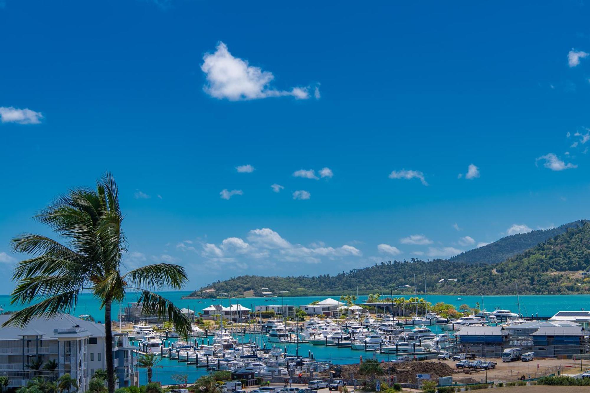 Spa Haven 17B Ocean View Airlie Beach Exterior photo