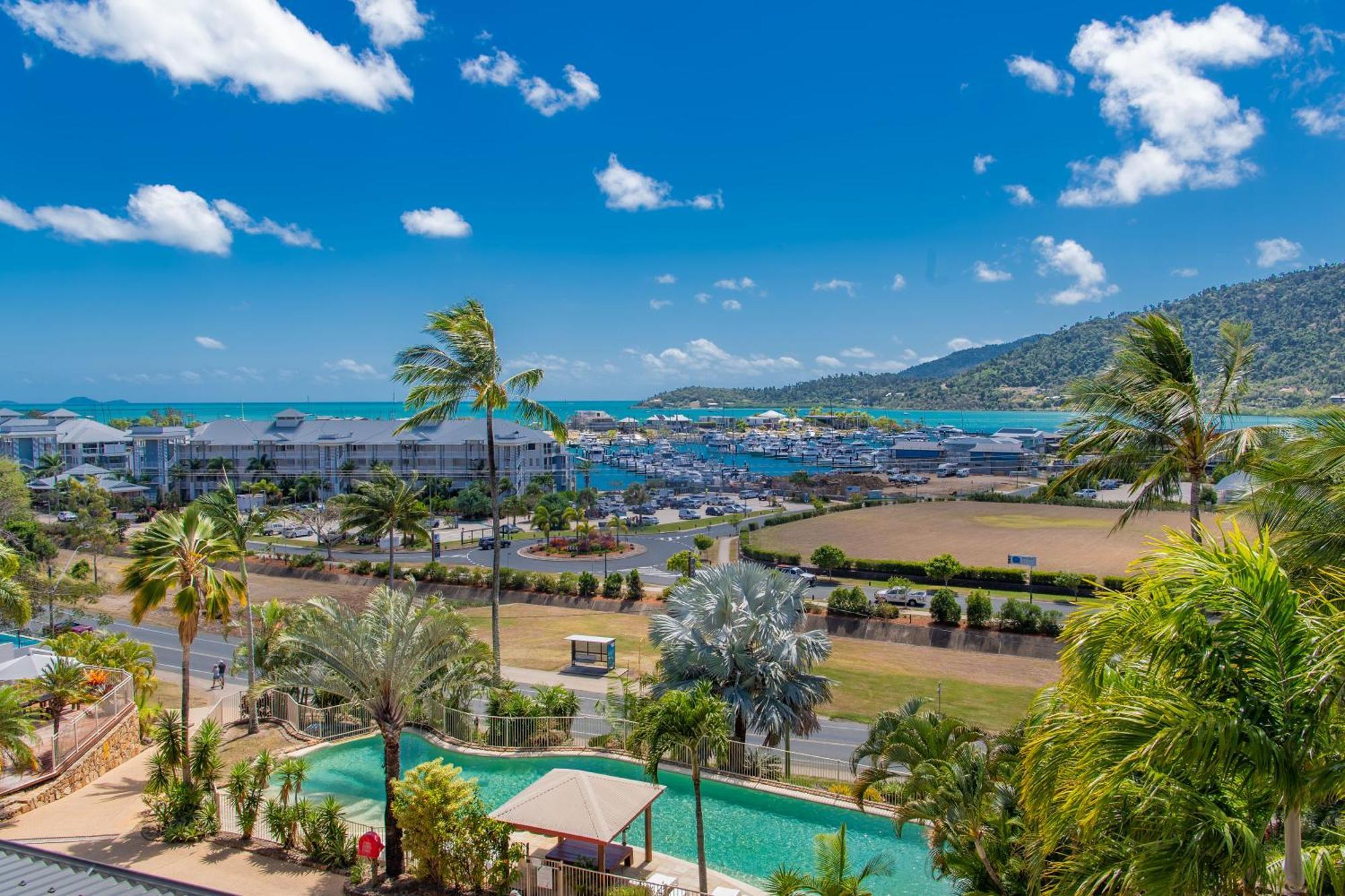 Spa Haven 17B Ocean View Airlie Beach Exterior photo